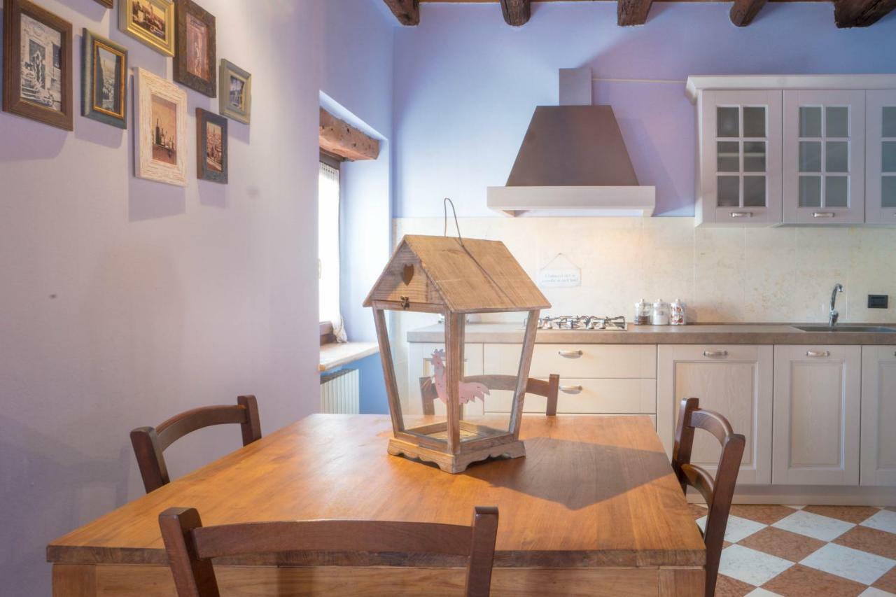 Casa Perotti Apartment เวโรนา ภายนอก รูปภาพ